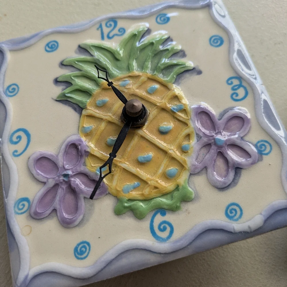 2 Broken Clocks